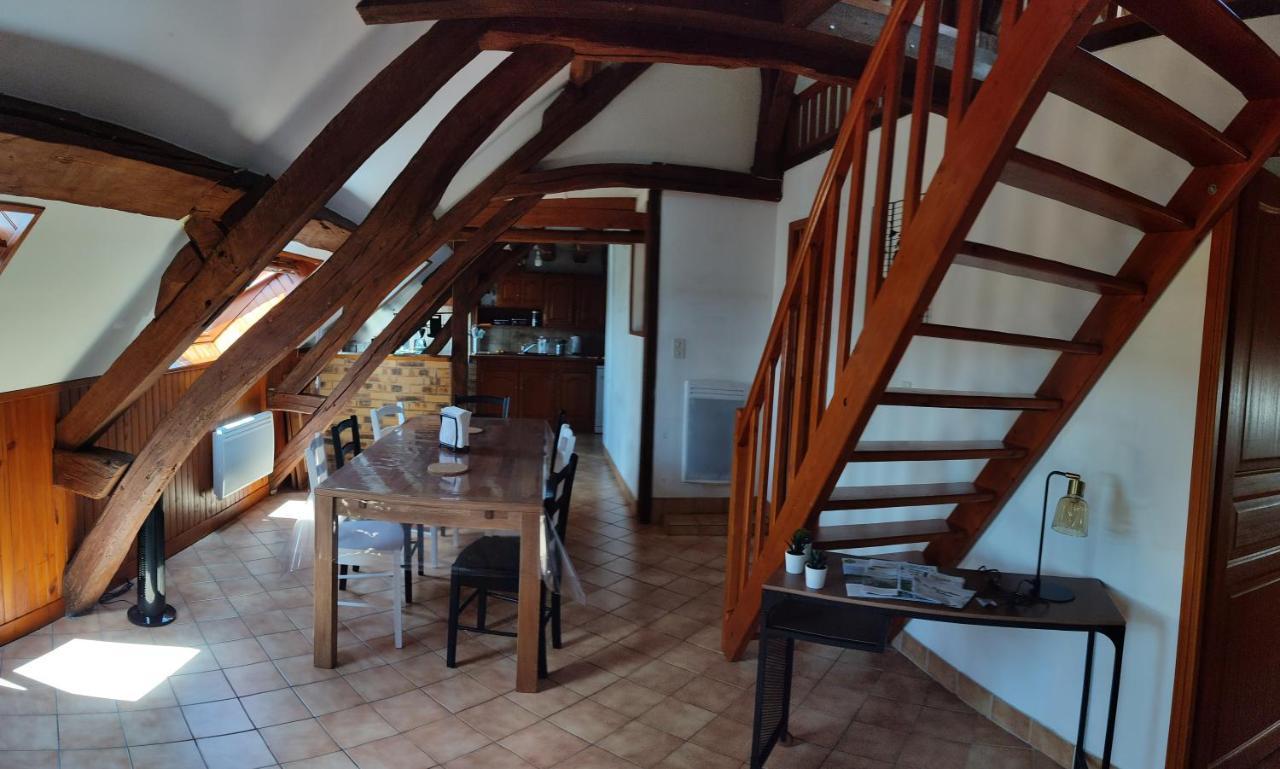 Aux Nids D'Hirondelles Apartment Пуи-сюр-Лоар Екстериор снимка