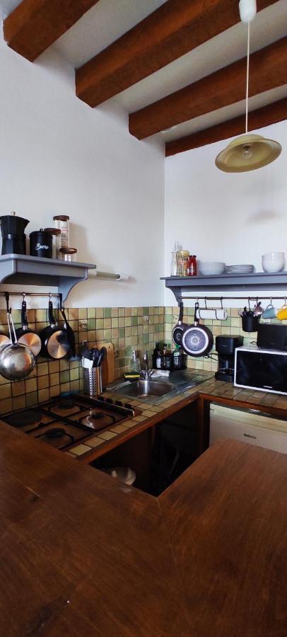 Aux Nids D'Hirondelles Apartment Пуи-сюр-Лоар Екстериор снимка