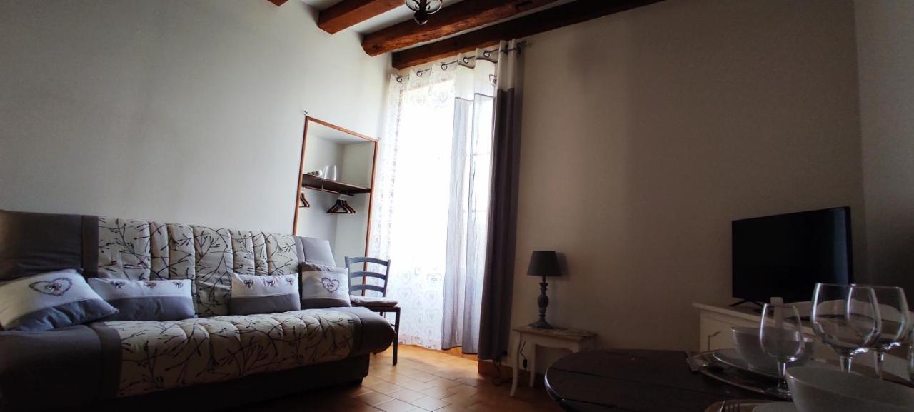 Aux Nids D'Hirondelles Apartment Пуи-сюр-Лоар Екстериор снимка